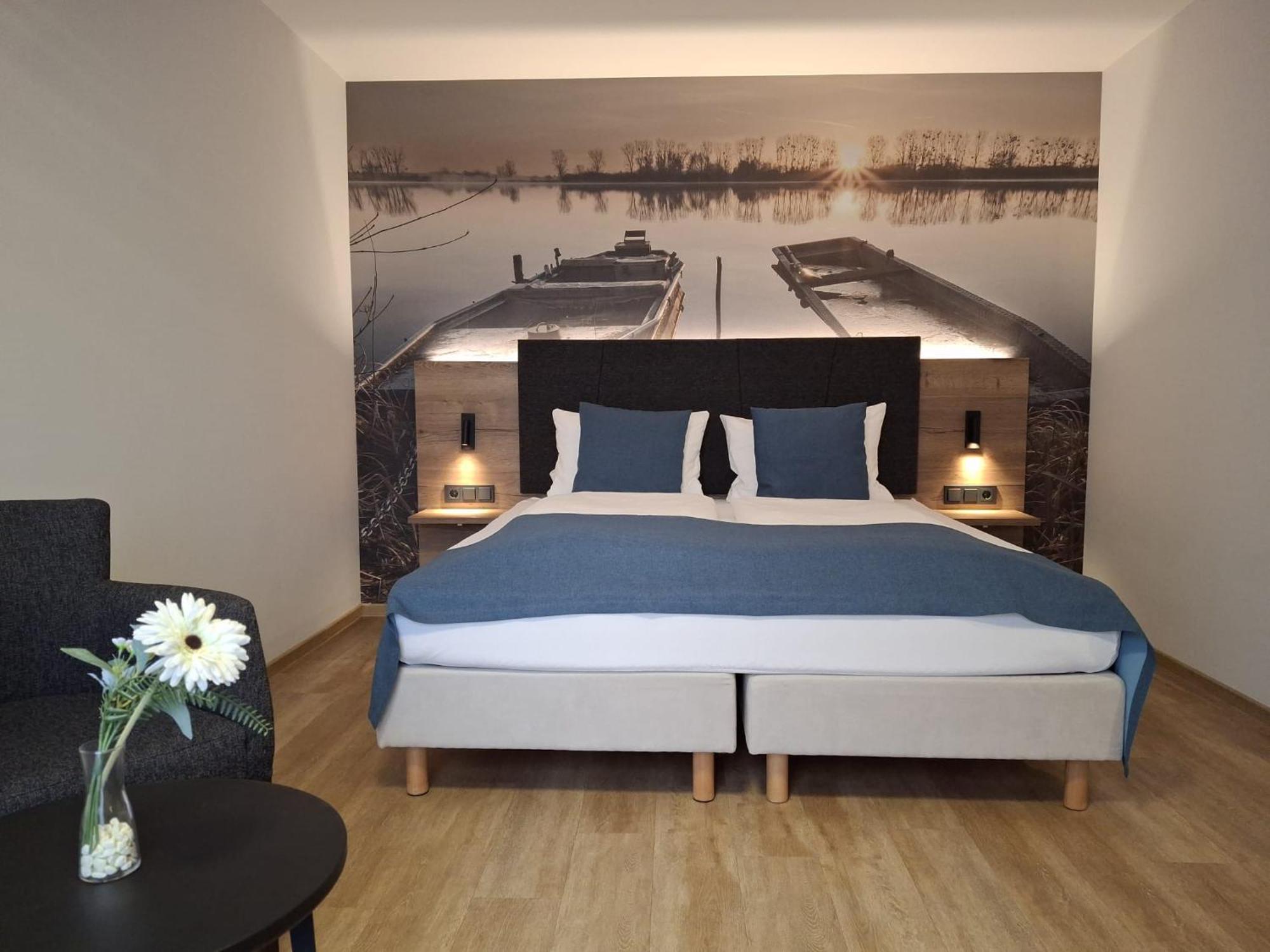 Hotel Am Hardtsee Ubstadt-Weiher Eksteriør bilde